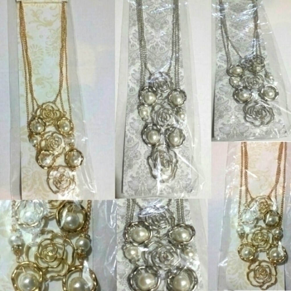 ☄Floating Roses Golden Pearly Statement Necklace